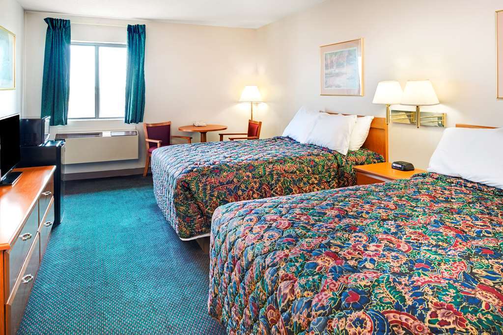 Countryside Inn & Suites Omaha East-Council Bluffs Ia Habitación foto